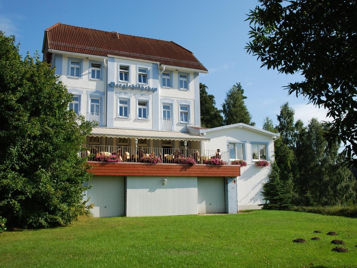 Waldhotel & Restaurant Bergschlosschen Hetzdorf Dış mekan fotoğraf
